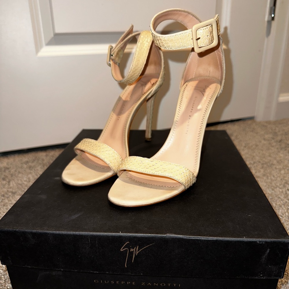 GIUSEPPE ZANOTTI HEELS